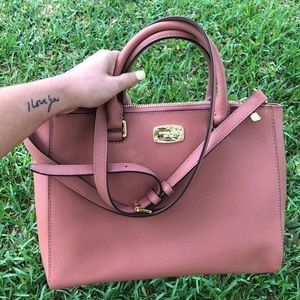 Michael kors purse